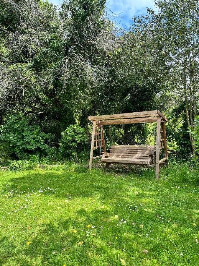 Peaceful Cottage With Private Garden Hailsham Eksteriør bilde