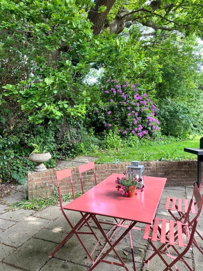 Peaceful Cottage With Private Garden Hailsham Eksteriør bilde